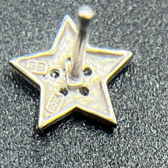 SB Designer 10k White Gold Diamond Chip Star Stud Pierced Earrings *Single - Picture 7 of 11